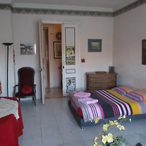 Couette-café Chez Brigitte, Nice