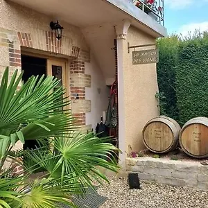 https://la-maison-des-vignes.hotels-rhonealpes.com